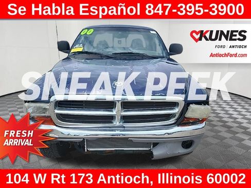Used 2000 Dodge Dakota 4x4 Club Cab image 2