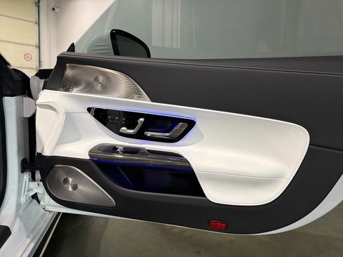 Used 2026 Mercedes-Benz SL 55 AMG 4MATIC image 29