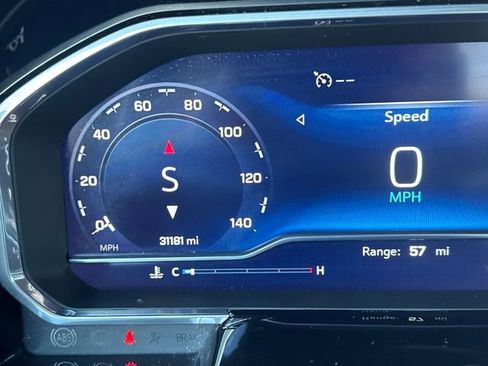 Used 2022 Chevrolet Silverado 1500 LT w/ Protection Package image 14