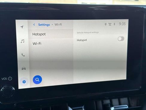 Certified 2024 Toyota Corolla Cross XSE image 25