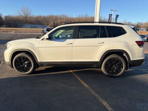 New 2026 Volkswagen Atlas SE AWD/4WD image 4