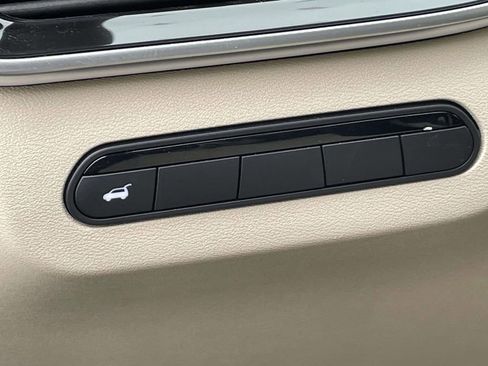 Used 2025 INFINITI QX60 Pure image 20