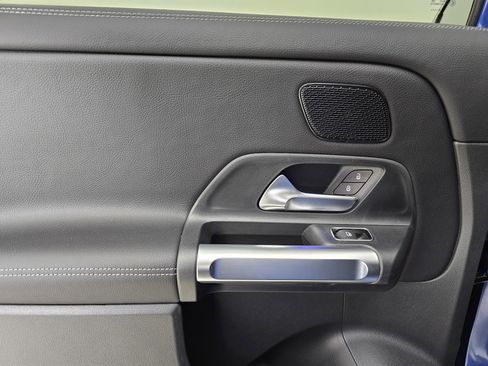 New 2026 Mercedes-Benz GLB 250 4MATIC image 26