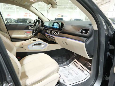 Used 2020 Mercedes-Benz GLS 450 4MATIC image 38