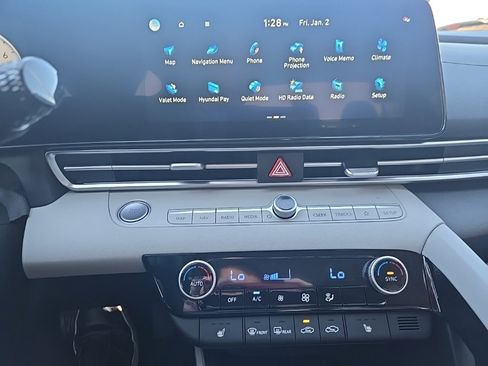 New 2026 Hyundai Elantra Limited image 19