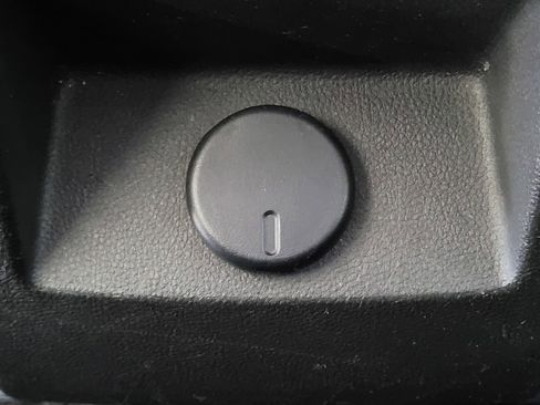 Used 2015 GMC Terrain SLT image 8