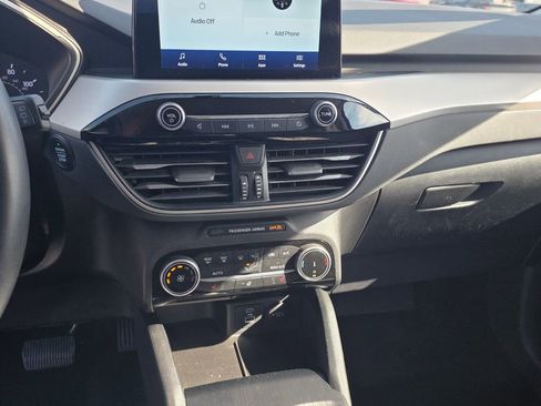 Used 2022 Ford Escape SE w/ Cold Weather Package image 22