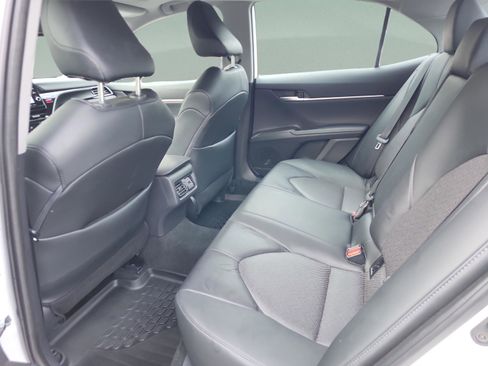 Used 2024 Toyota Camry XLE image 19