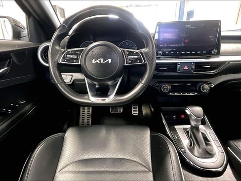 Used 2024 Kia Forte GT-Line w/ GT-Line Premium Package FWD image 17