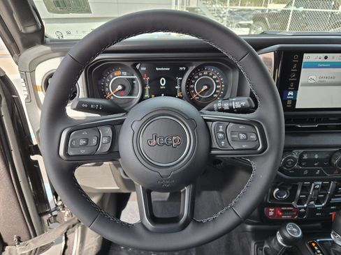 New 2026 Jeep Wrangler Unlimited Sport image 19