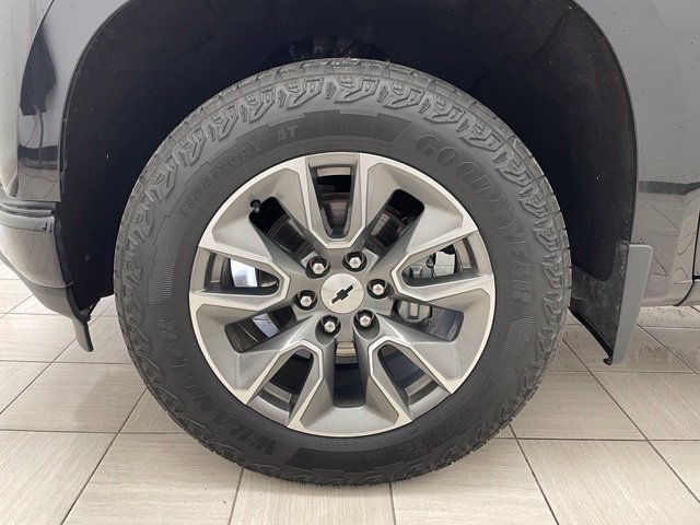 Used 2021 Chevrolet Silverado 1500 RST w/ Convenience Package II AWD/4WD image 7