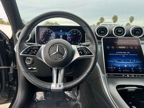 Used 2023 Mercedes-Benz C 300 Sedan image 10