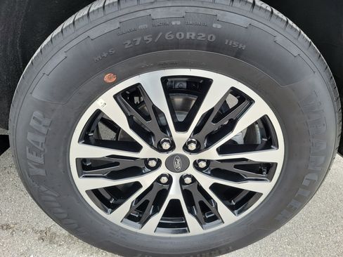 Certified 2025 Ford Expedition Platinum AWD/4WD image 31
