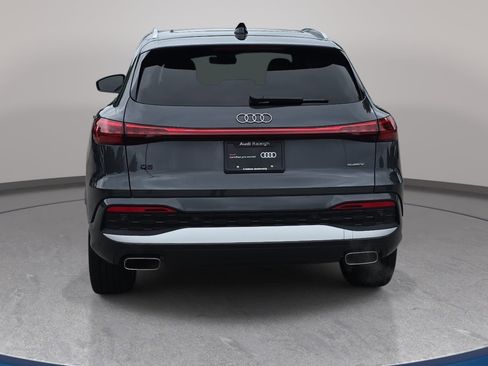 Certified 2025 Audi Q5 Premium Plus w/ Premium Plus AWD/4WD image 6