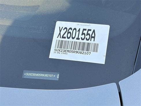 Certified 2024 BMW X7 xDrive40i w/ M Sport Package image 12