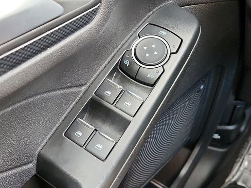 Used 2025 Ford Escape ST-Line w/ Cold Weather Package image 23