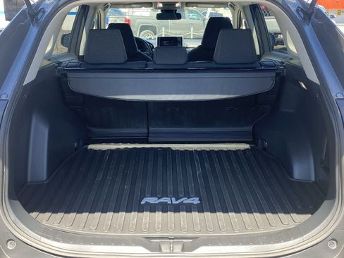 Certified 2025 Toyota RAV4 LE AWD/4WD image 22