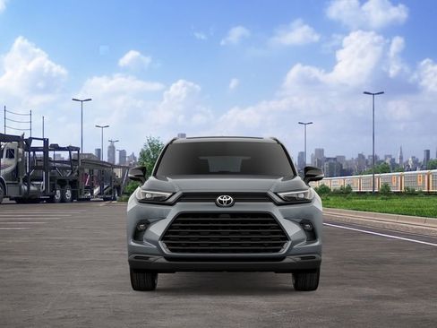 New 2026 Toyota Grand Highlander Nightshade Edition image 17