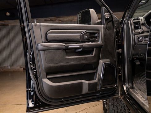 Used 2023 RAM 3500 Limited image 34