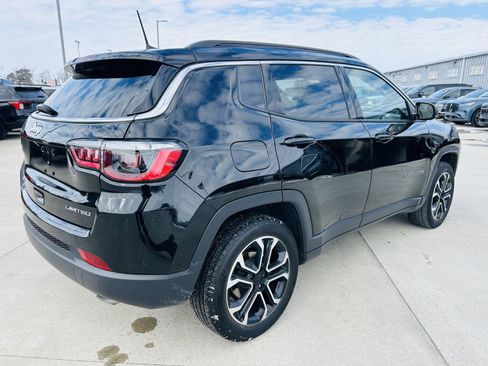 Used 2022 Jeep Compass Limited image 35