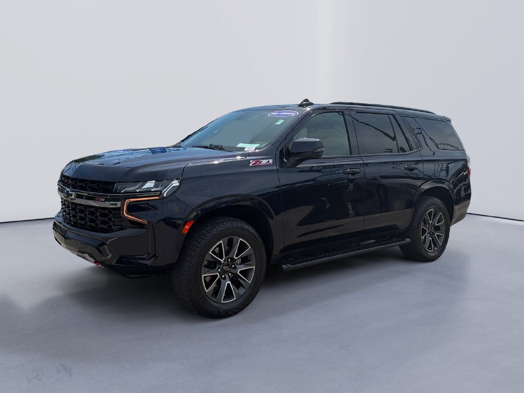 Used 2022 Chevrolet Tahoe Z71 w/ Luxury Package AWD/4WD image 7