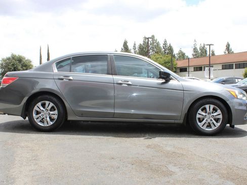 Used 2011 Honda Accord SE image 38