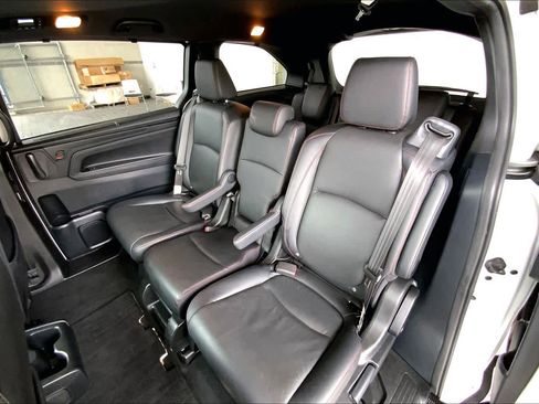 Used 2023 Honda Odyssey Sport image 42