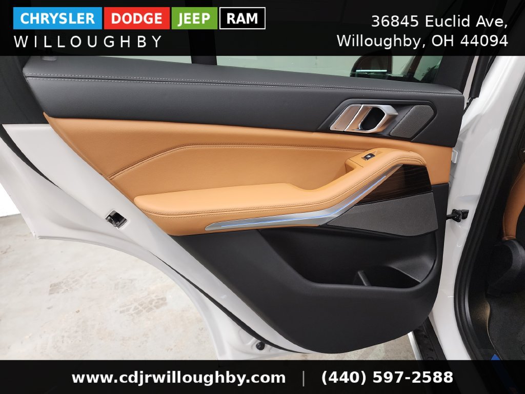 Used 2026 BMW X5 xDrive50e w/ Climate Comfort Package AWD/4WD image 28