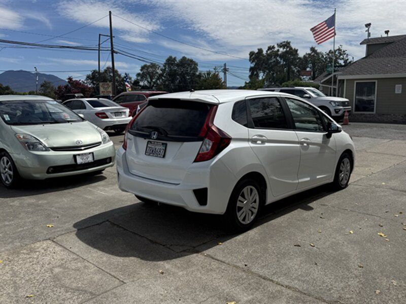 Used 2016 Honda Fit LX image 4