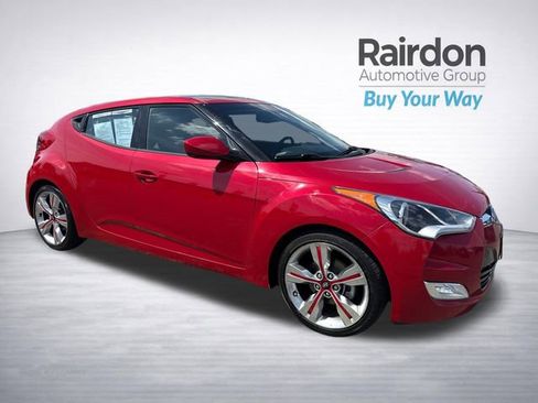 Used 2015 Hyundai Veloster w/ Option Group 03 FWD image 1