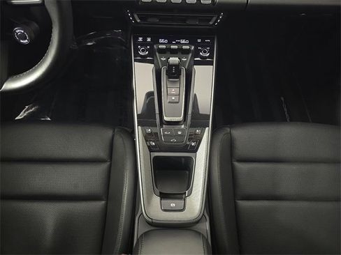 Used 2020 Porsche 911 Carrera S w/ Premium Package image 22