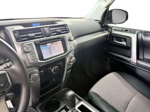 Used 2018 Toyota 4Runner SR5 image 15