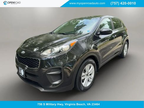 Used 2017 Kia Sportage LX FWD image 1