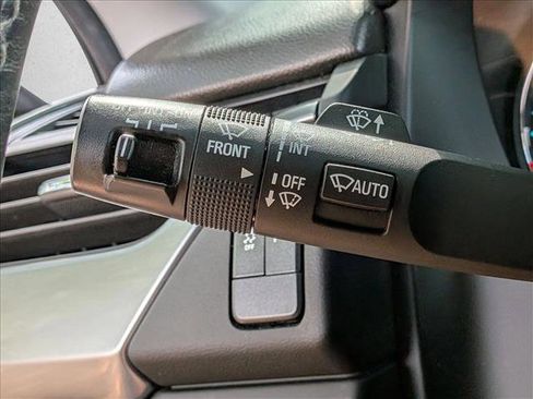 Used 2017 Chevrolet Tahoe LS image 10