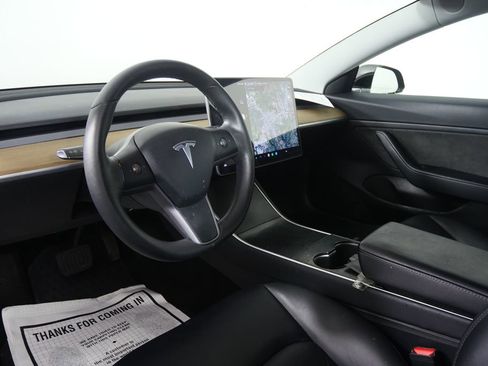 Used 2020 Tesla Model 3 Long Range image 10