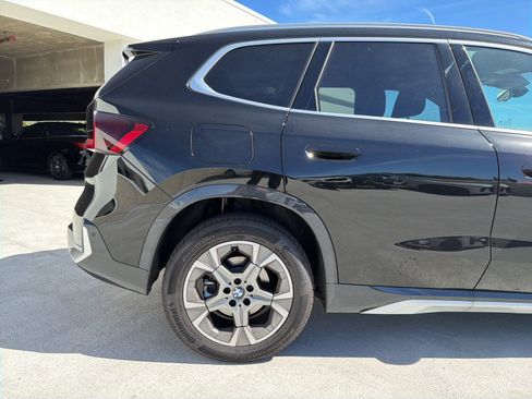 Used 2025 BMW X1 xDrive28i w/ Convenience Package image 5