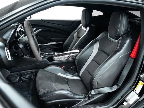 Used 2020 Chevrolet Camaro SS image 15