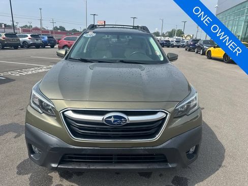 Used 2021 Subaru Outback Premium w/ Popular Package #1 AWD/4WD image 3