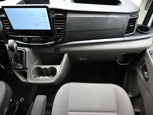 Used 2023 Ford Transit 350 XLT image 36