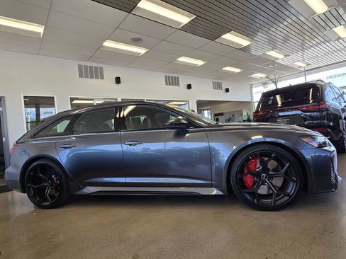 Used 2025 Audi RS 6 performance AWD/4WD image 4