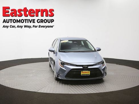 Used 2023 Toyota Corolla LE FWD image 51