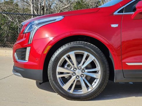 New 2025 Cadillac XT5 Premium Luxury w/ Technology Package image 8