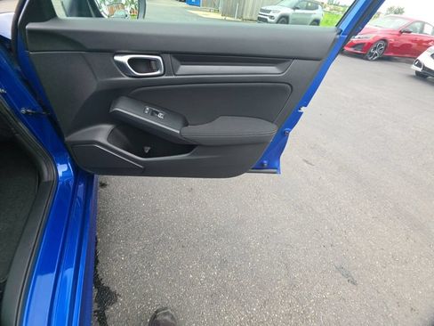 Certified 2024 Honda Civic Sport image 30