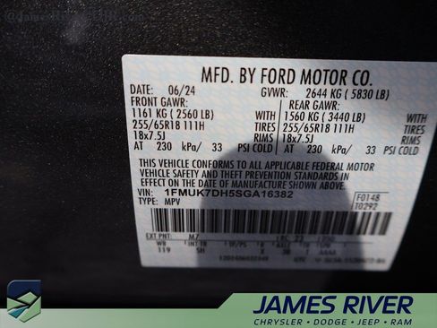 Used 2025 Ford Explorer Active w/ Active Comfort Package image 41