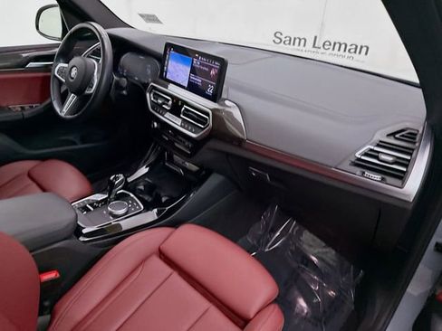 Used 2024 BMW X3 M40i w/ Premium Package image 32