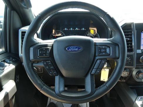 Used 2019 Ford F150 XLT w/ Equipment Group 302A Luxury AWD/4WD image 34