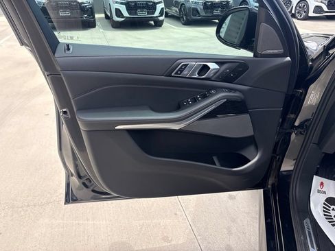 Used 2026 BMW X5 sDrive40i RWD image 10