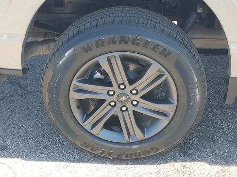 Used 2023 Ford F150 XLT w/ Equipment Group 302A High AWD/4WD image 7