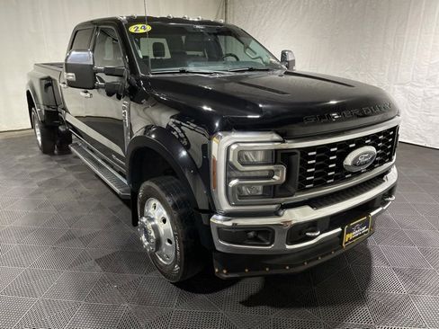 Used 2024 Ford F450 Lariat w/ Chrome Package image 3