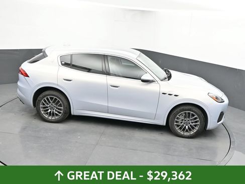 Used 2024 Maserati Grecale GT AWD/4WD image 36